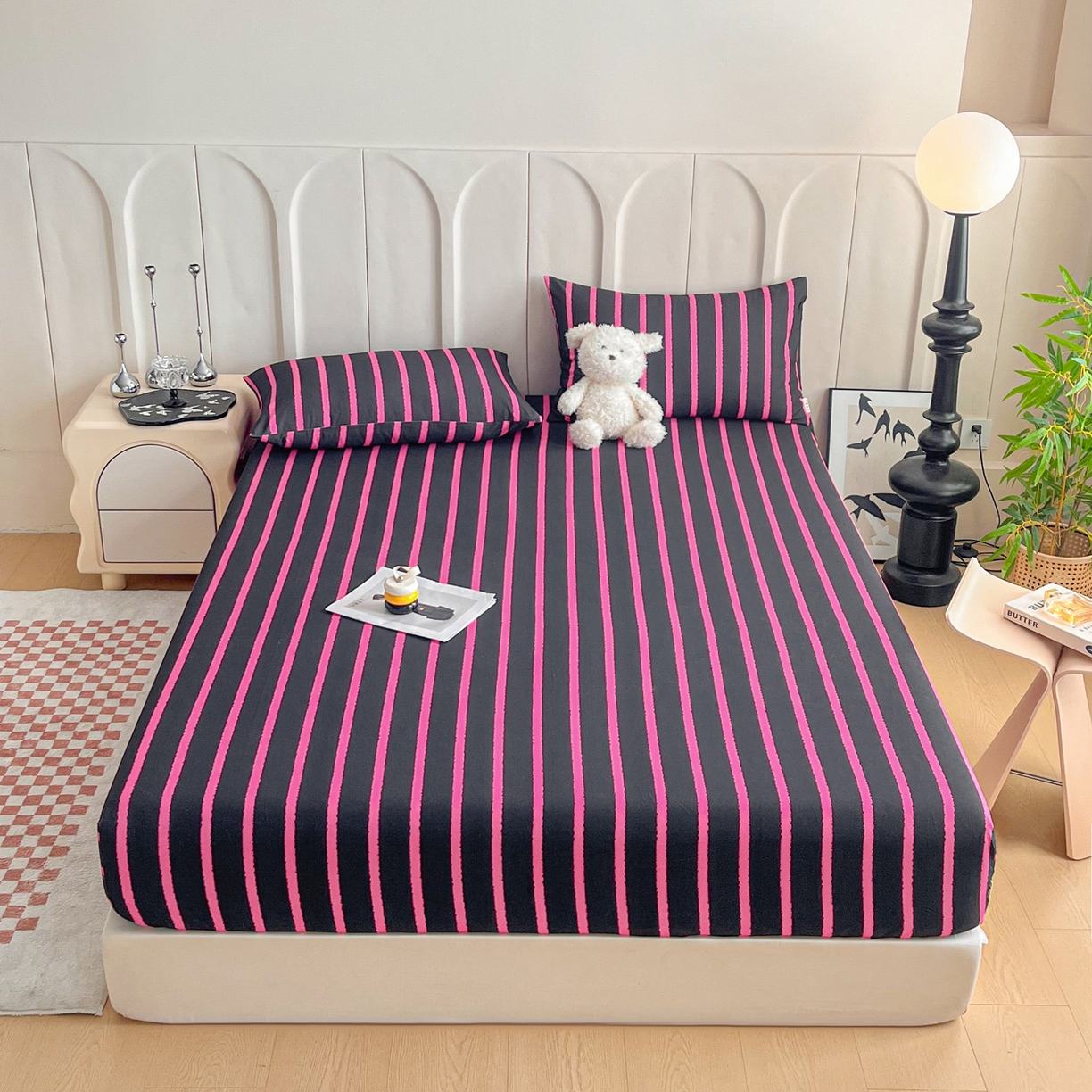 91家纺网 家纺一手货源 找家纺 慕梵家居2025新款100%全棉磨毛单床笠 律动黑