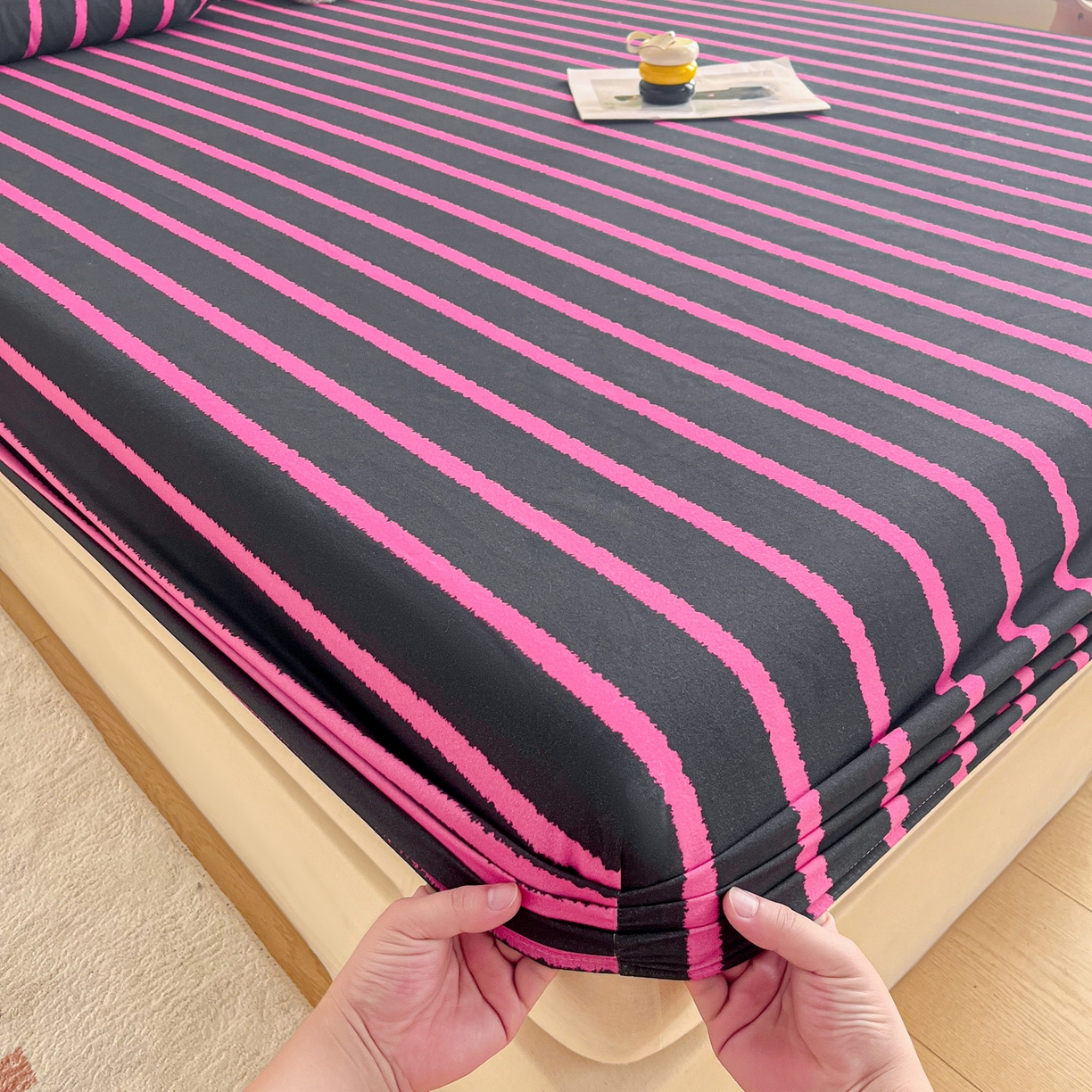 91家纺网 家纺一手货源 找家纺 慕梵家居2025新款100%全棉磨毛单床笠 律动黑