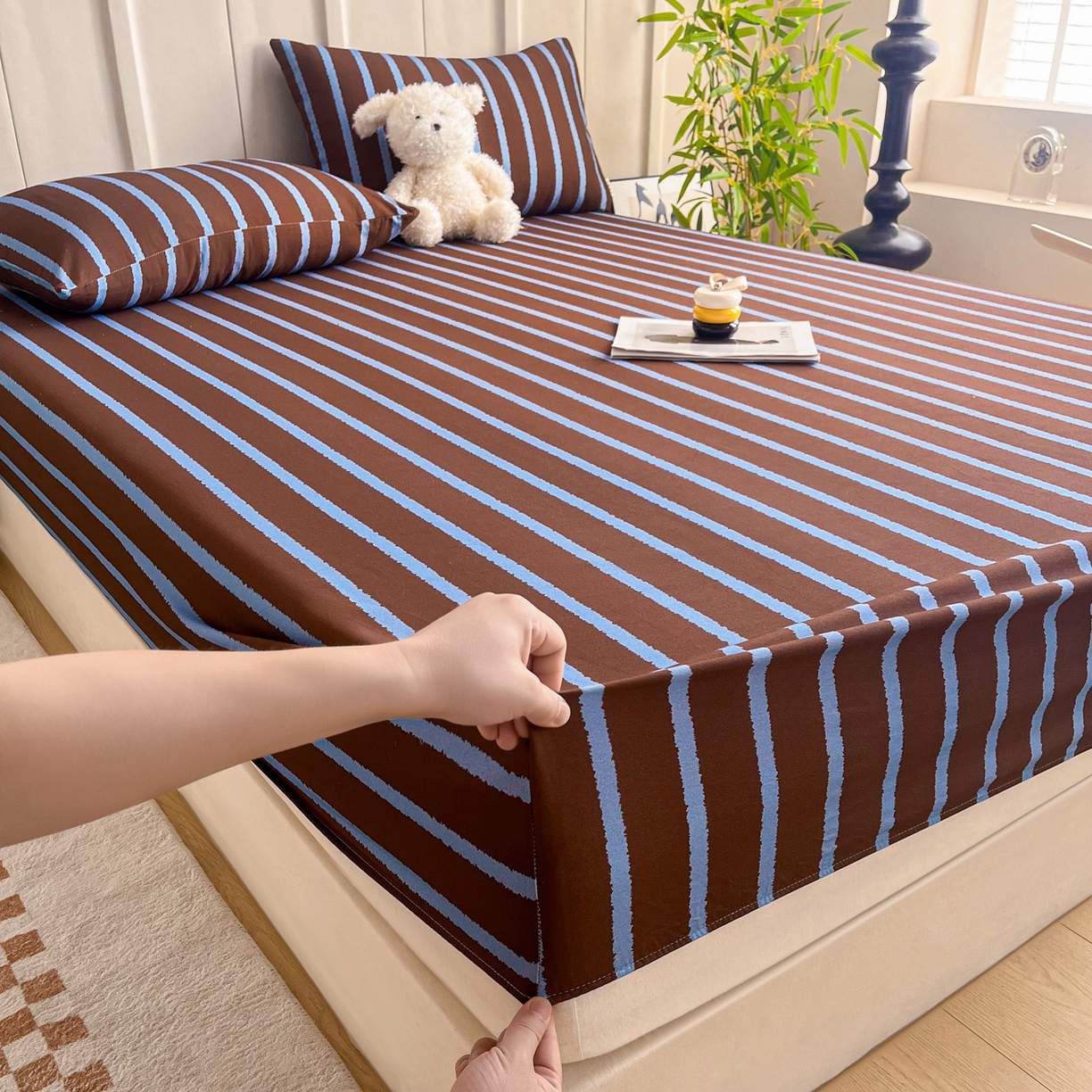 91家纺网 家纺一手货源 找家纺 慕梵家居2025新款100%全棉磨毛单床笠 律动咖