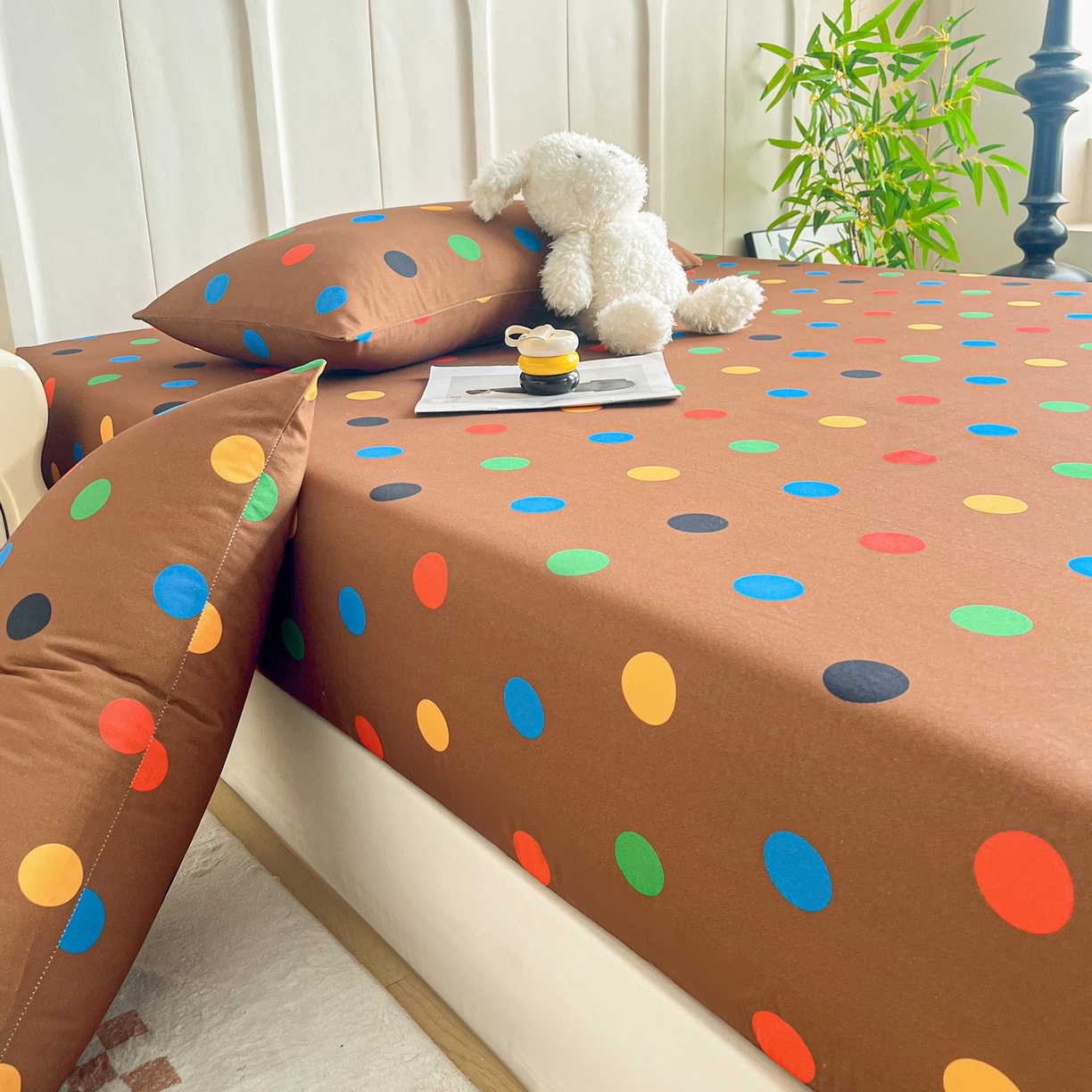 91家纺网 家纺一手货源 找家纺 慕梵家居2025新款100%全棉磨毛单床笠 七彩波点