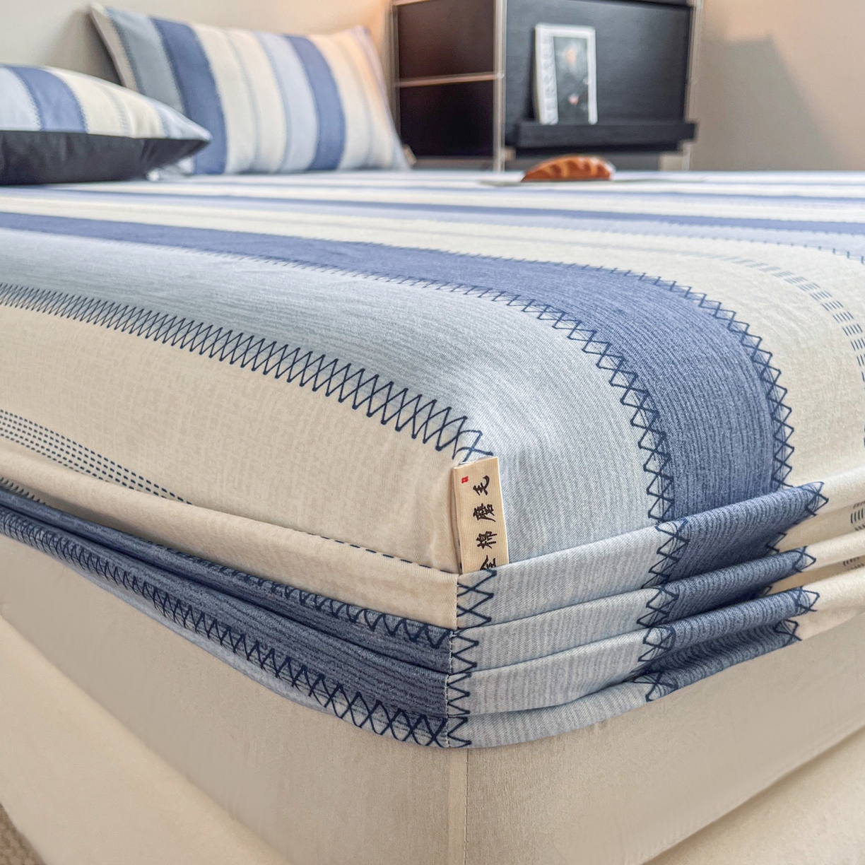 91家纺网 家纺一手货源 找家纺 慕梵家居2025新款100%全棉磨毛单床笠 晴空