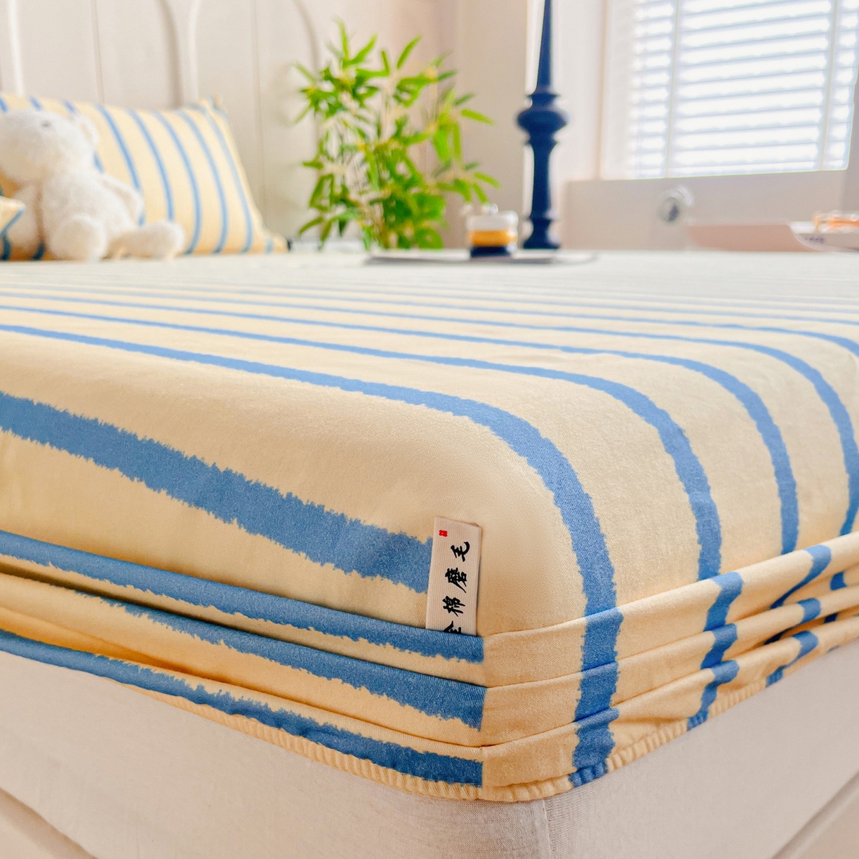 91家纺网 家纺一手货源 找家纺 慕梵家居2025新款100%全棉磨毛单床笠 跃梦