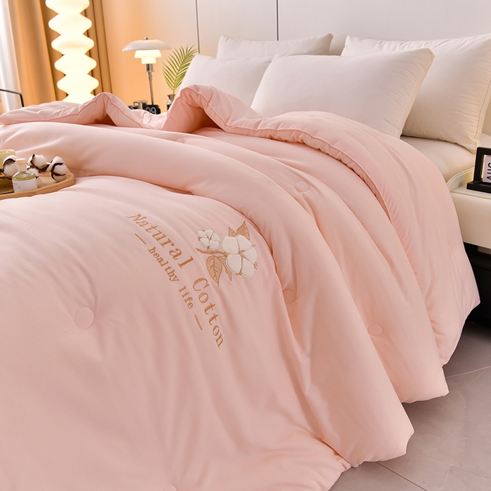 91家纺网 家纺一手货源 找家纺 小牛席业 2025新款棉花朵朵-新疆棉花被系列 棉花朵朵-新疆棉花被（粉玉）