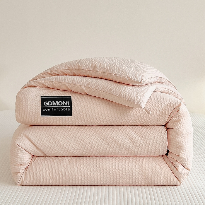 91家纺网 家纺一手货源 找家纺 宝士康家纺 2025新款10A抗菌泡泡棉大豆冬被卡其