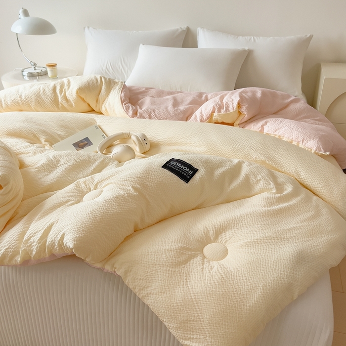 91家纺网 家纺一手货源 找家纺 宝士康家纺 2025新款10A抗菌泡泡棉大豆冬被米黄+卡其