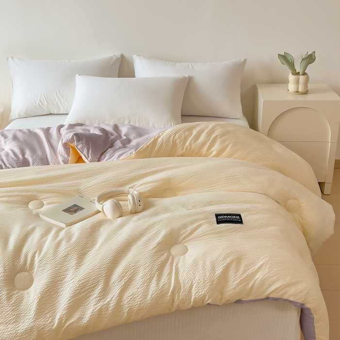 91家纺网 家纺一手货源 找家纺 宝士康家纺 2025新款10A抗菌泡泡棉大豆冬被米黄+浅灰