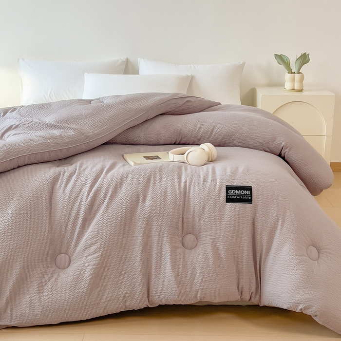 91家纺网 家纺一手货源 找家纺 宝士康家纺 2025新款10A抗菌泡泡棉大豆冬被浅灰