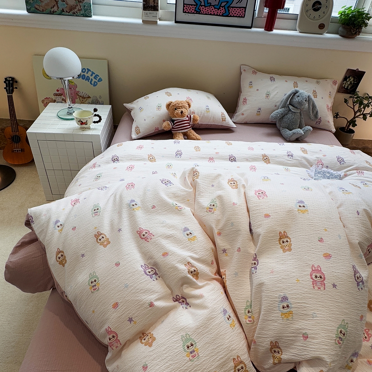 91家纺网 家纺一手货源 找家纺 水墨江南 2025新款高克重云感双层纱印花四件套-场景二 快乐布布