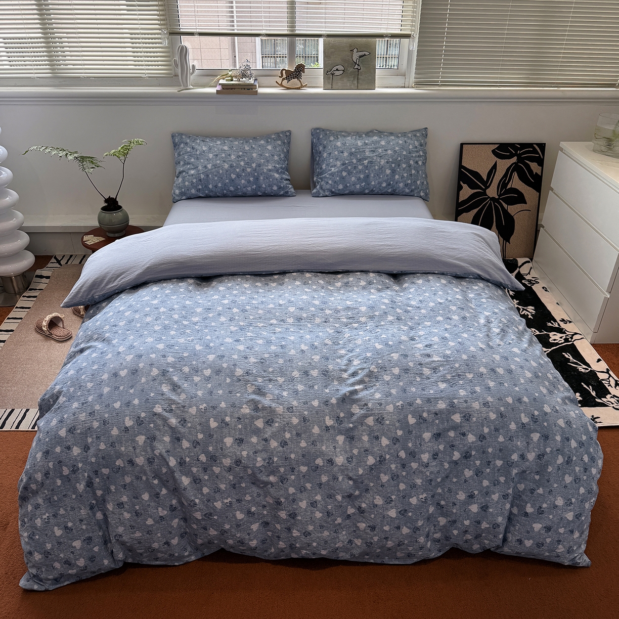 91家纺网 家纺一手货源 找家纺 水墨江南 2025新款高克重云感双层纱印花四件套-场景二 小确幸