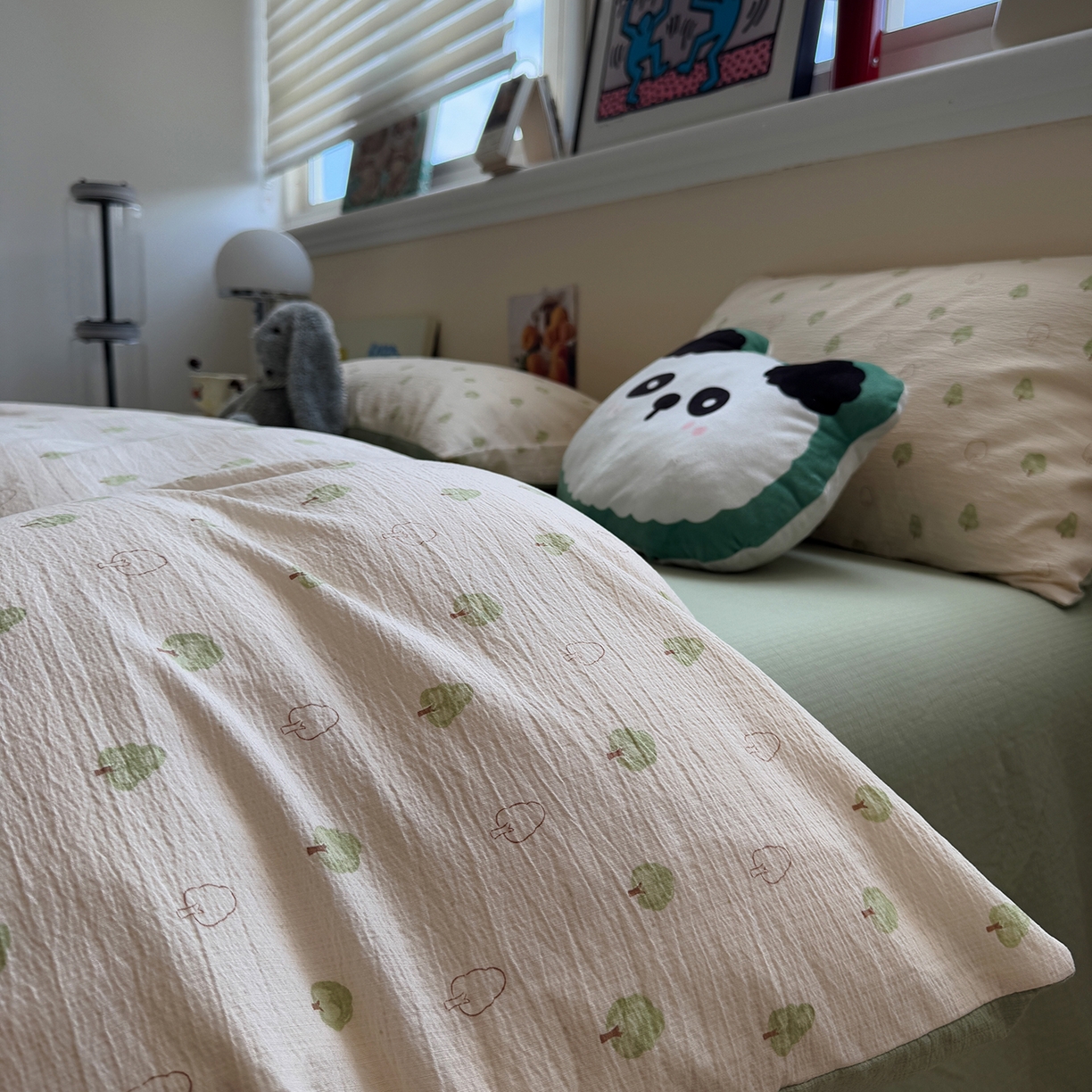 91家纺网 家纺一手货源 找家纺 水墨江南 2025新款高克重云感双层纱印花四件套-场景二 绿意