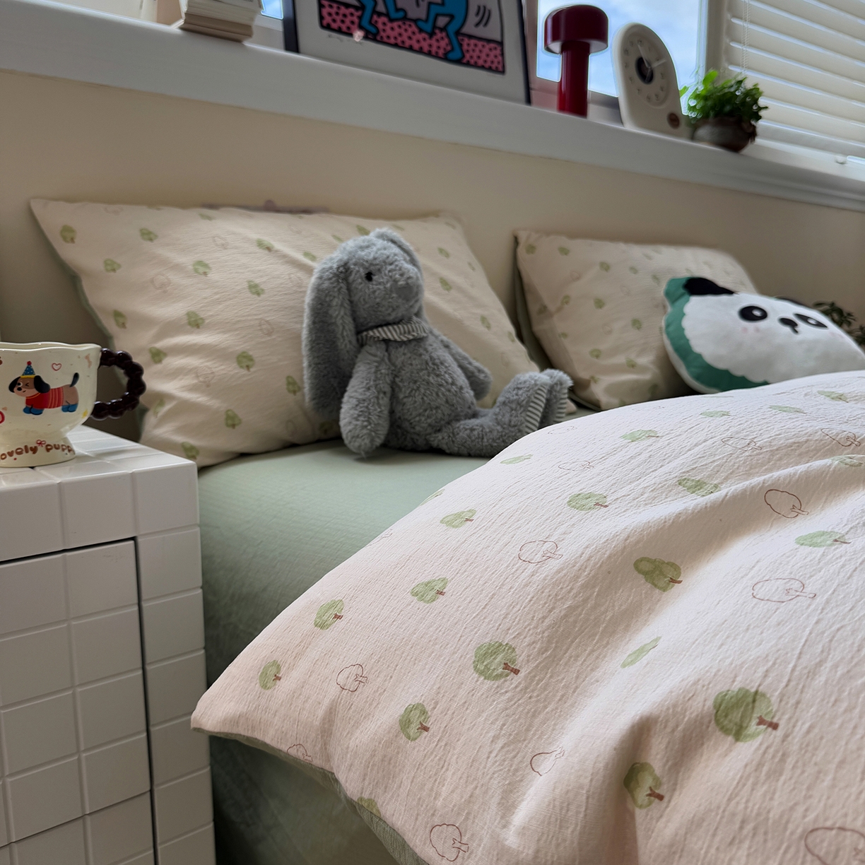 91家纺网 家纺一手货源 找家纺 水墨江南 2025新款高克重云感双层纱印花四件套-场景二 绿意