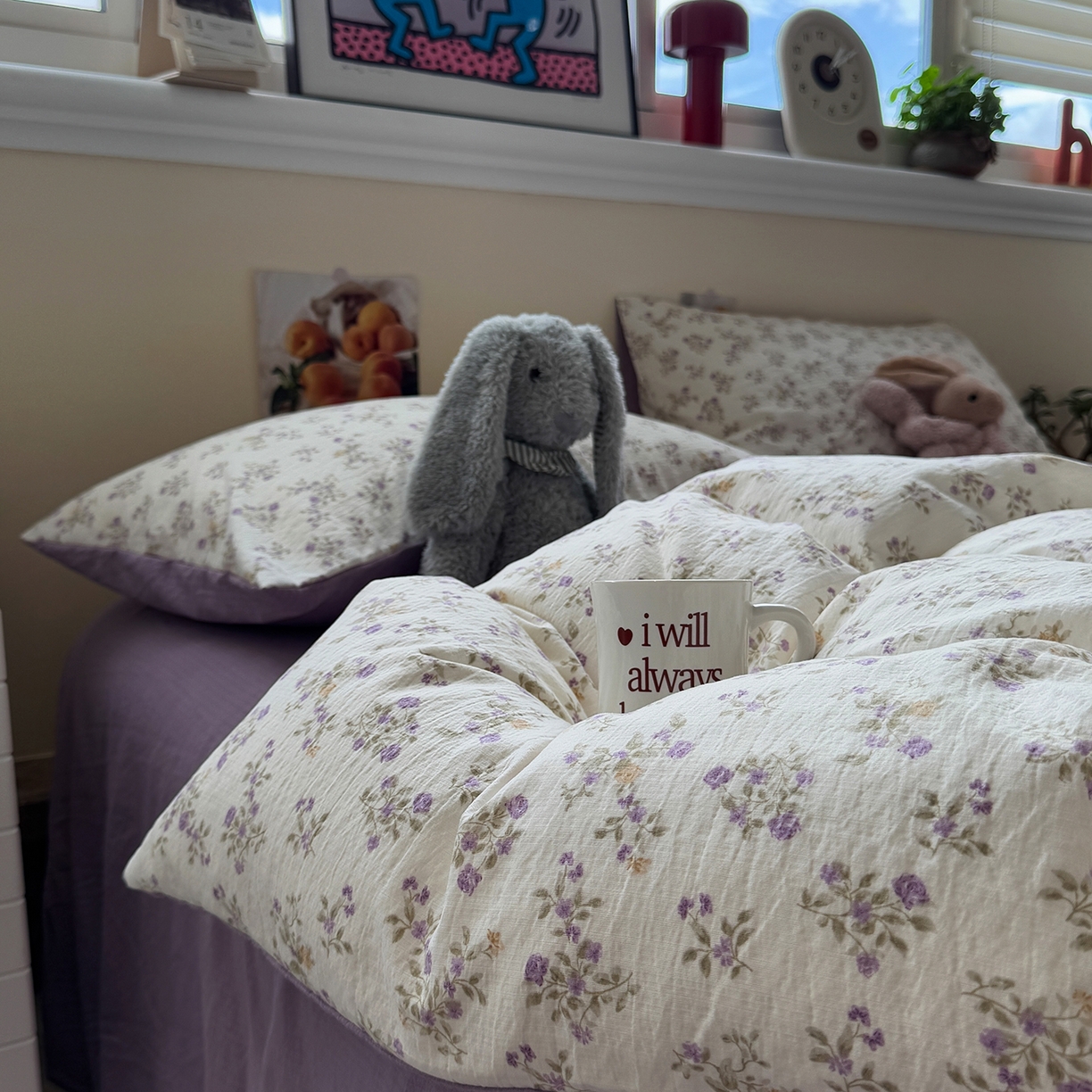 91家纺网 家纺一手货源 找家纺 水墨江南 2025新款高克重云感双层纱印花四件套-场景二 浪漫花枝