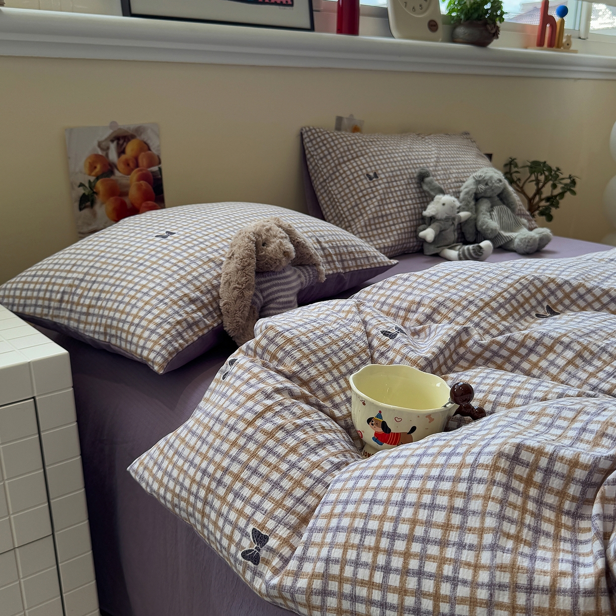 91家纺网 家纺一手货源 找家纺 水墨江南 2025新款高克重云感双层纱印花四件套-场景二 可爱蝴蝶结