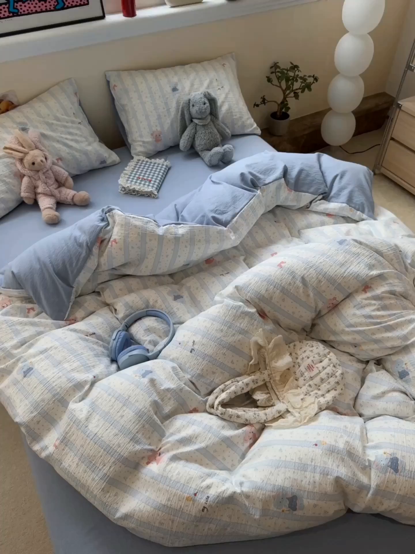 91家纺网 家纺一手货源 找家纺 水墨江南 2025新款高克重云感双层纱印花四件套-场景二 绒绒象