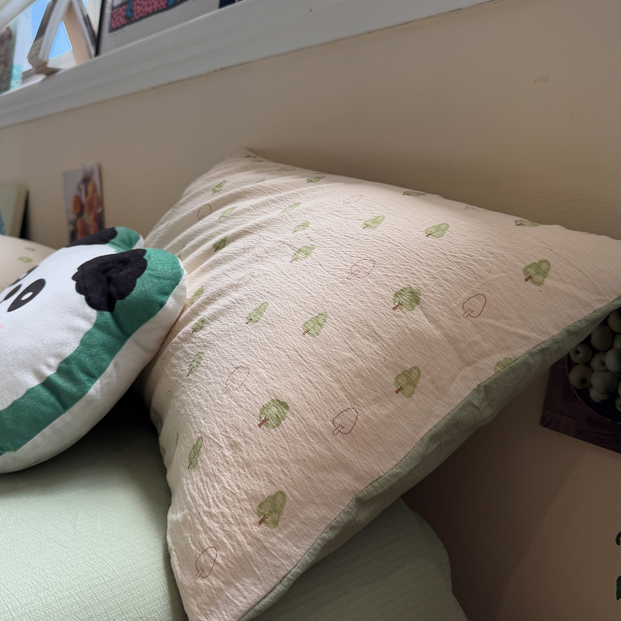 91家纺网 家纺一手货源 找家纺 水墨江南 2025新款高克重云感双层纱印花四件套-场景二 绿意