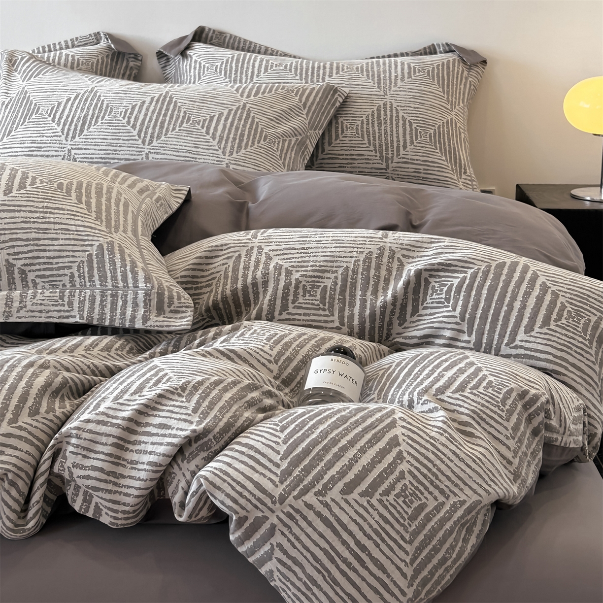 91家纺网 家纺一手货源 找家纺 （总）锦彩家居 2025新款A类60支全棉色织提花四件套