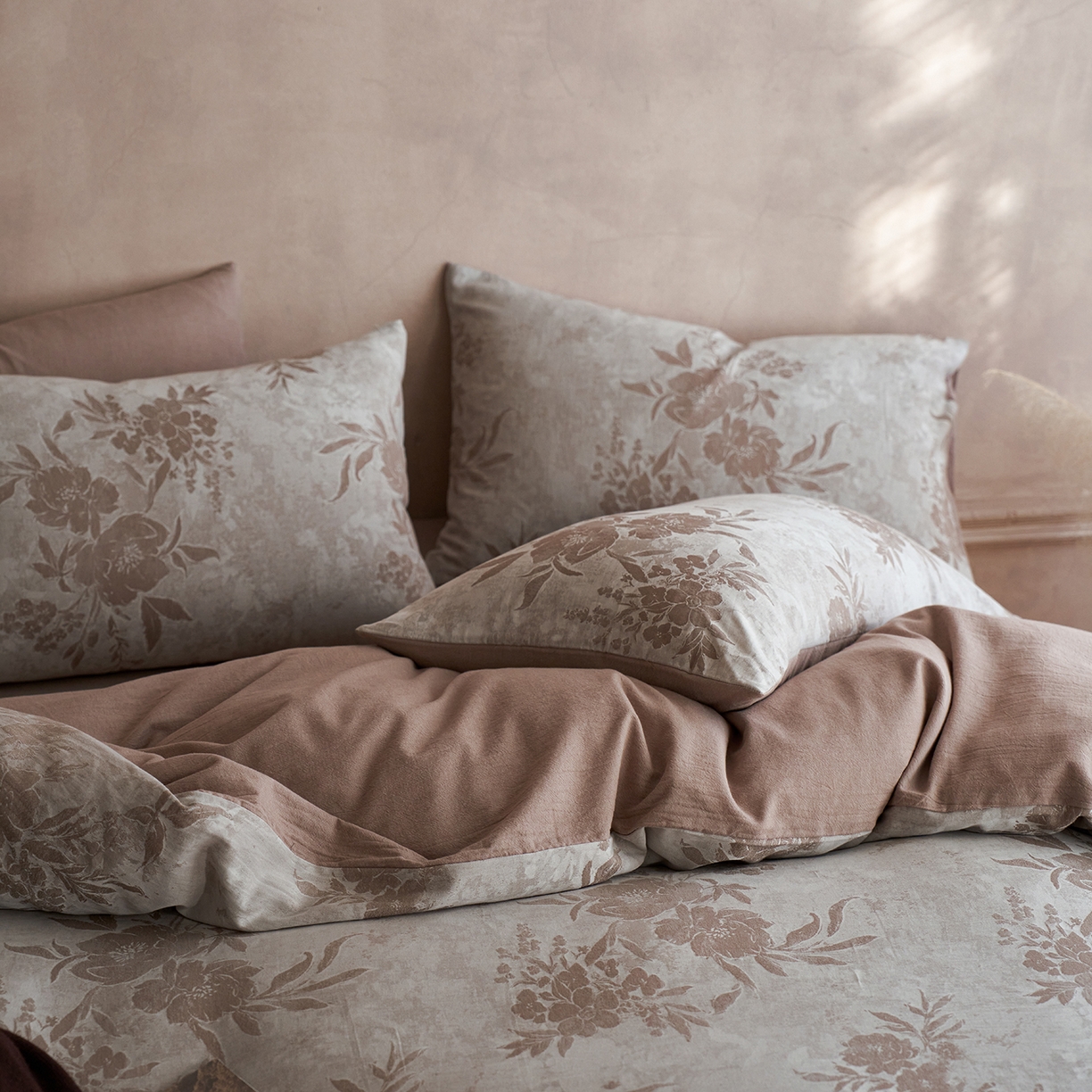 91家纺网 家纺一手货源 找家纺 清雅福 2025新款A类全棉水洗色织大提花四件套 日照繁花-桂圆