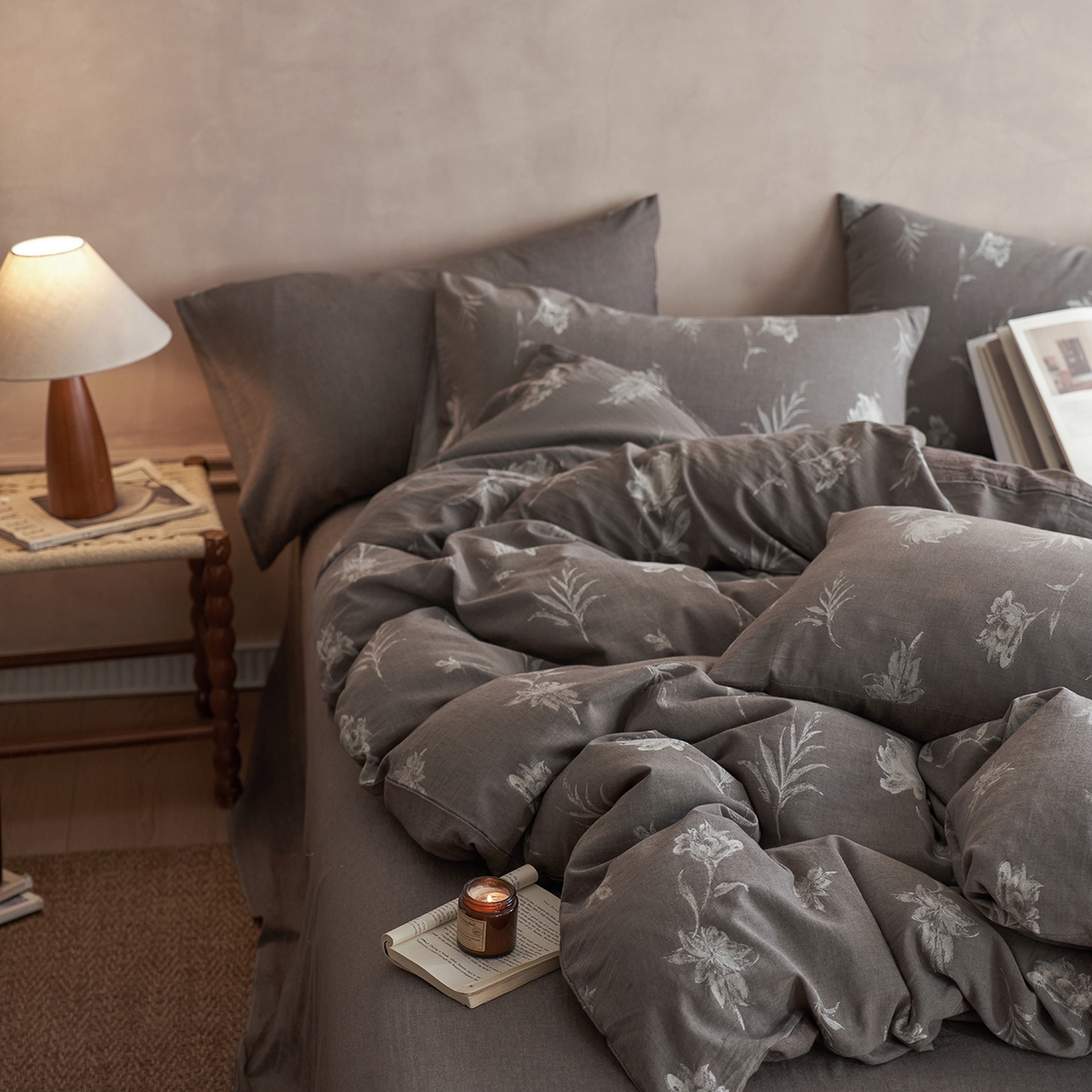 91家纺网 家纺一手货源 找家纺 清雅福 2025新款A类全棉水洗色织大提花四件套 薄雾玫瑰-灰咖