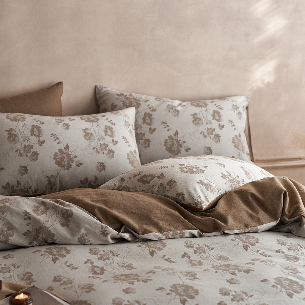 91家纺网 家纺一手货源 找家纺 清雅福 2025新款A类全棉水洗色织大提花四件套 花意间-茶咖