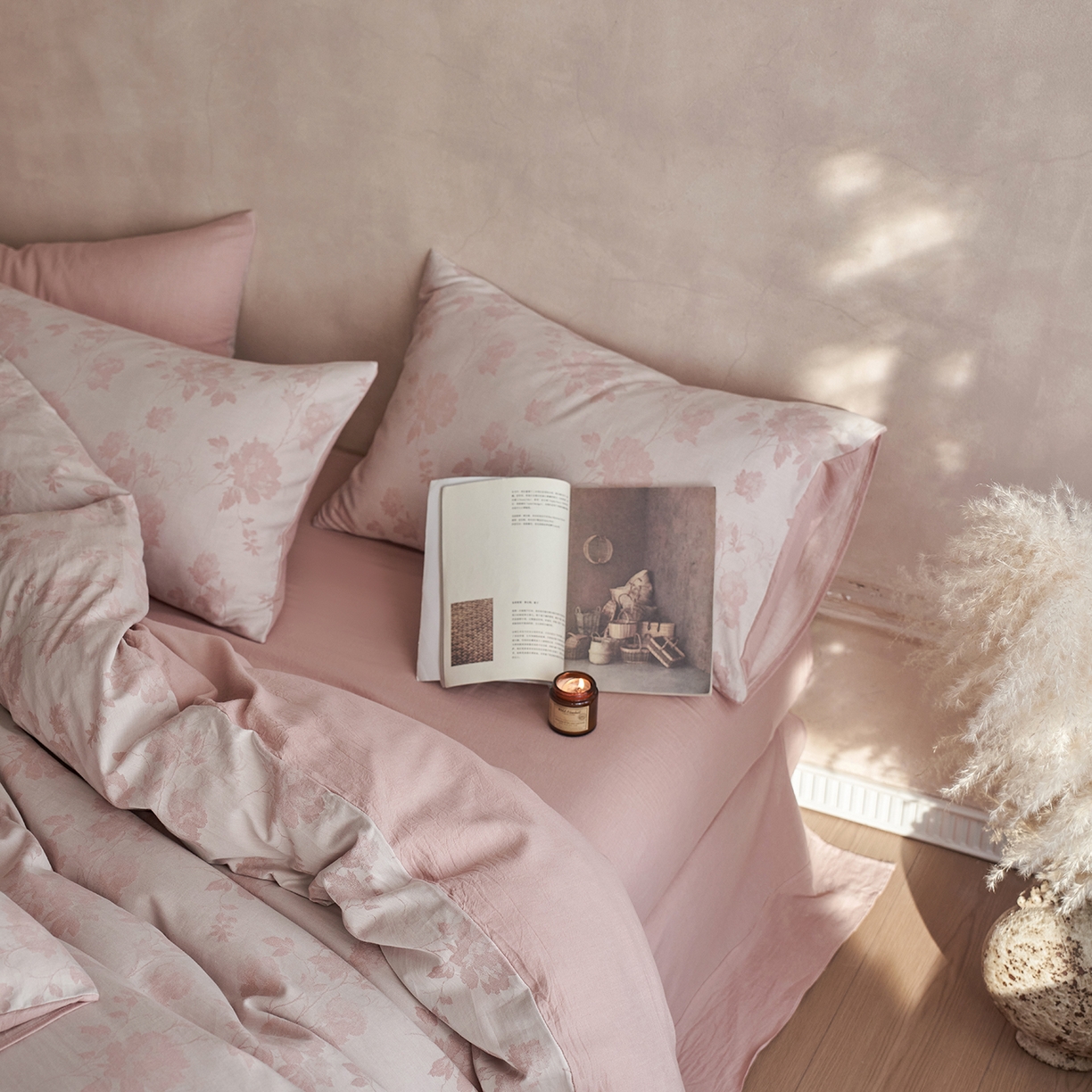 91家纺网 家纺一手货源 找家纺 清雅福 2025新款A类全棉水洗色织大提花四件套 花意间-暗粉