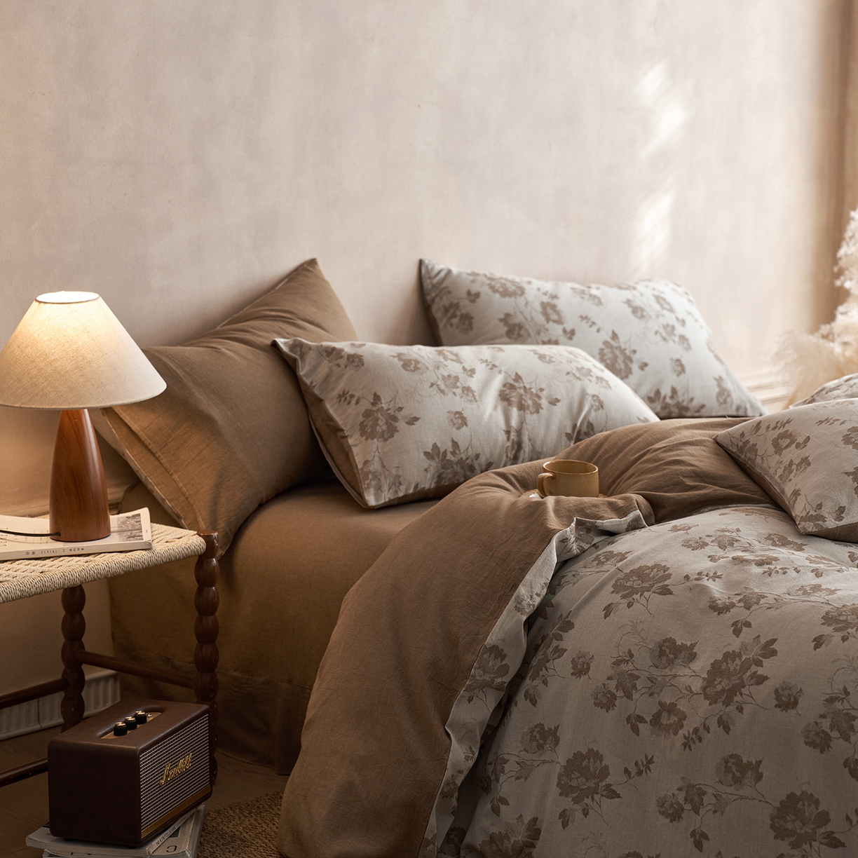 91家纺网 家纺一手货源 找家纺 清雅福 2025新款A类全棉水洗色织大提花四件套 花意间-茶咖