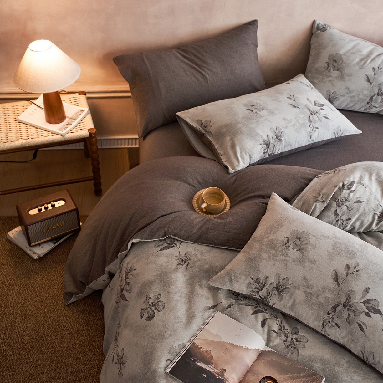 91家纺网 家纺一手货源 找家纺 清雅福 2025新款A类全棉水洗色织大提花四件套 紫丹-灰咖