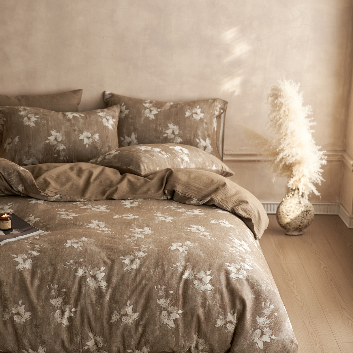 91家纺网 家纺一手货源 找家纺 清雅福 2025新款A类全棉水洗色织大提花四件套 繁花说-茶咖