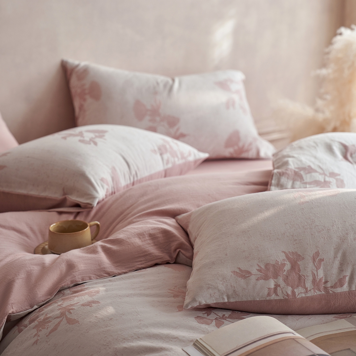 91家纺网 家纺一手货源 找家纺 清雅福 2025新款A类全棉水洗色织大提花四件套 格林特-暗粉