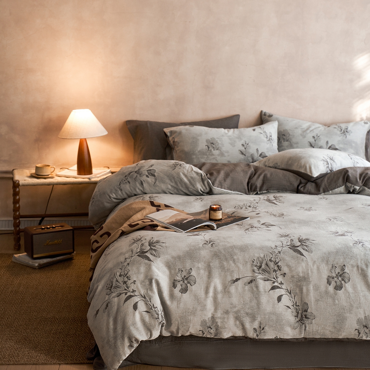 91家纺网 家纺一手货源 找家纺 清雅福 2025新款A类全棉水洗色织大提花四件套 紫丹-灰咖