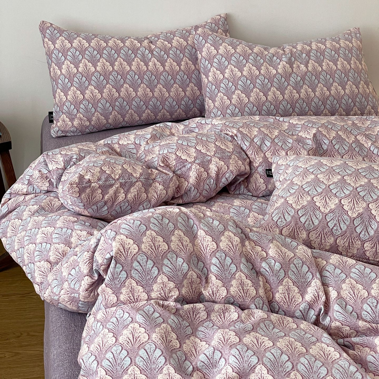 典曼家纺 2025秋冬新款A类高克重亚麻复古诧季风原麻系列四件套 落叶知秋-紫