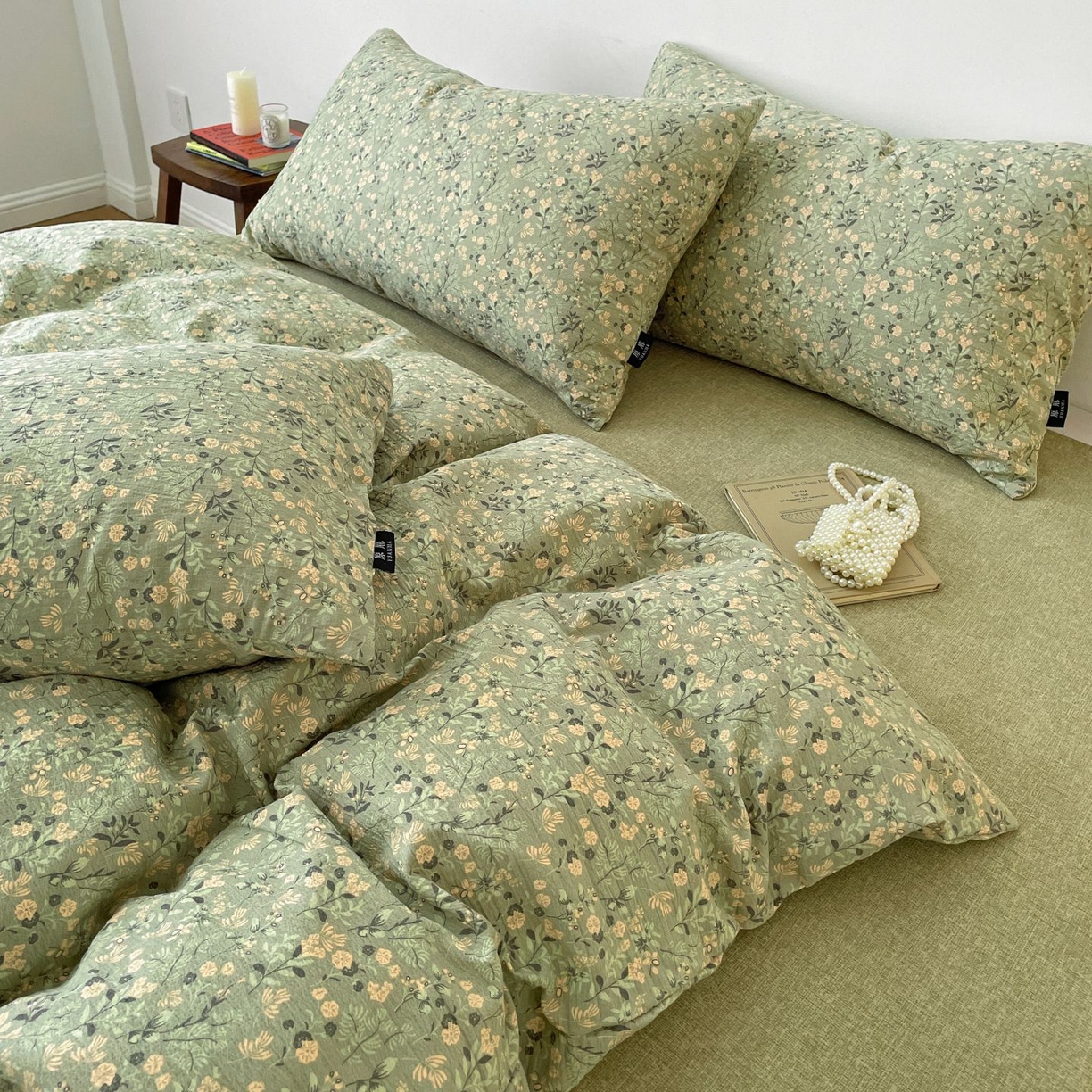 91家纺网 家纺一手货源 找家纺 典曼家纺 2025秋冬新款A类高克重亚麻复古诧季风原麻系列四件套 绿意