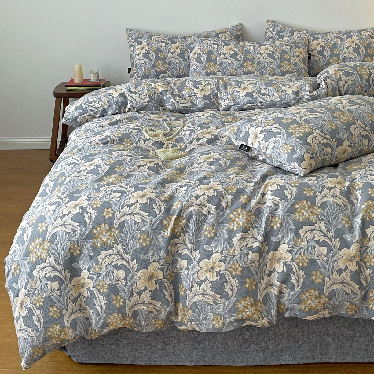 91家纺网 家纺一手货源 找家纺 典曼家纺 2025秋冬新款A类高克重亚麻复古诧季风原麻系列四件套 兰兮