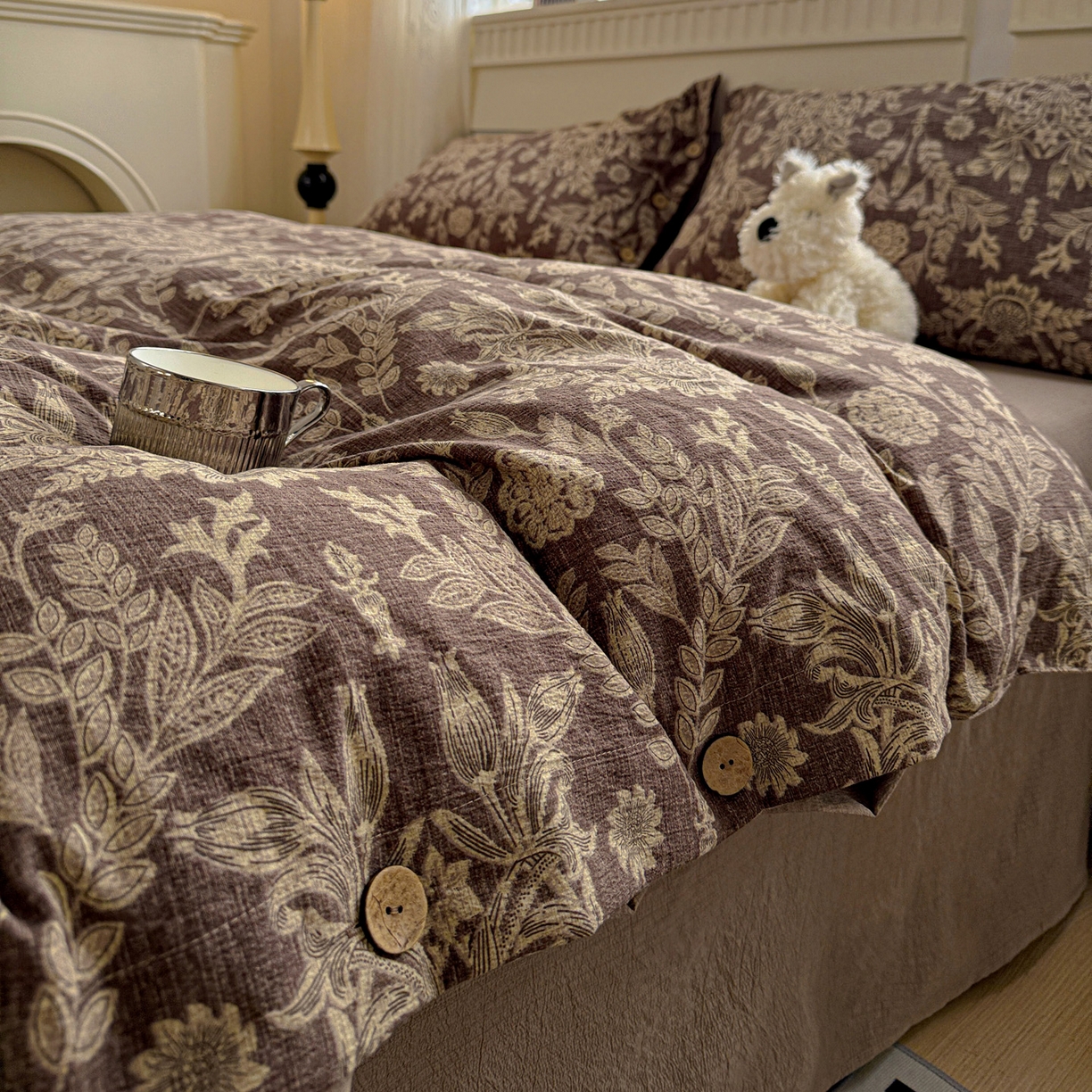 水墨江南 2025新款原麻复古印花纽扣款四件套 锦簇-咖