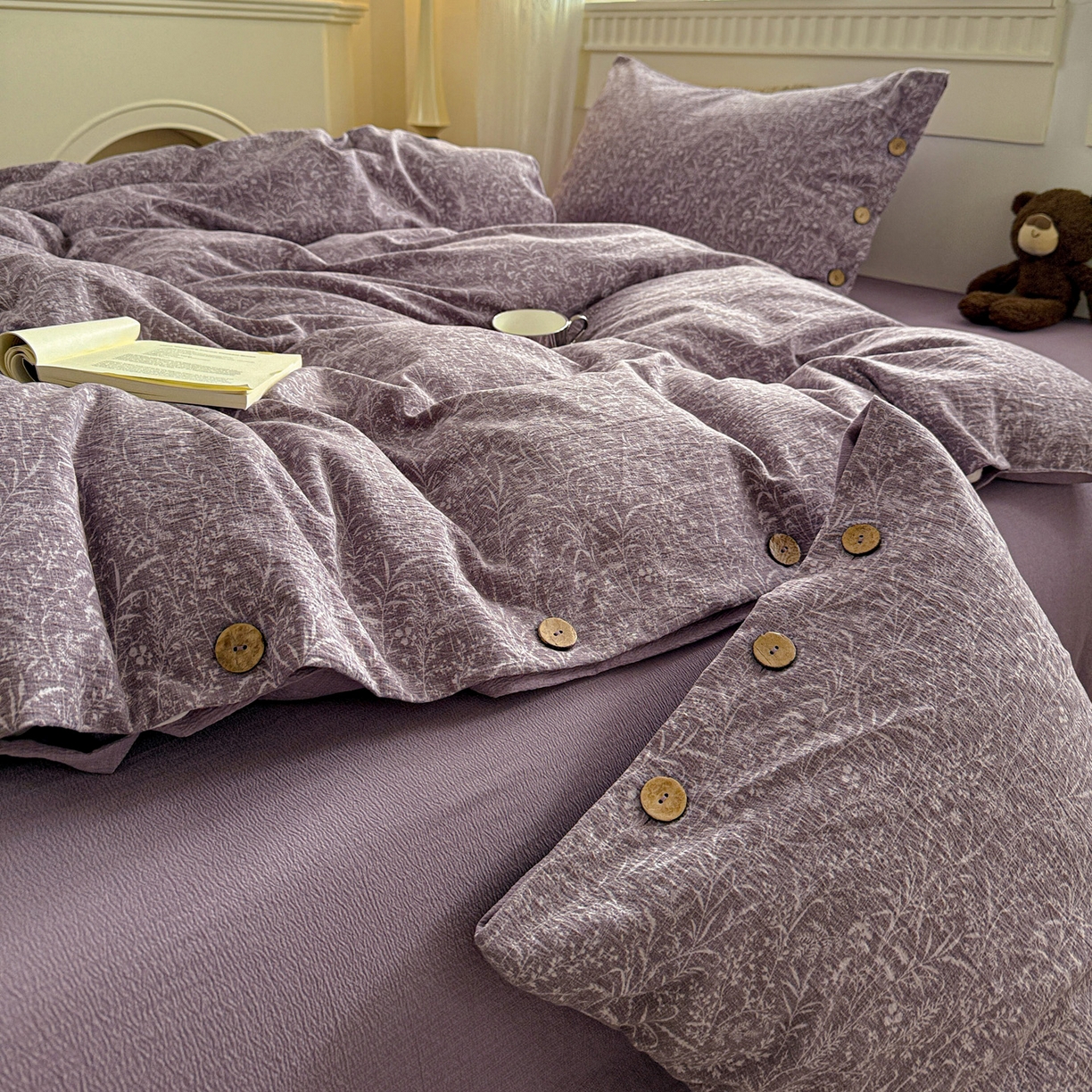 91家纺网 家纺一手货源 找家纺 水墨江南 2025新款原麻复古印花纽扣款四件套 叶影