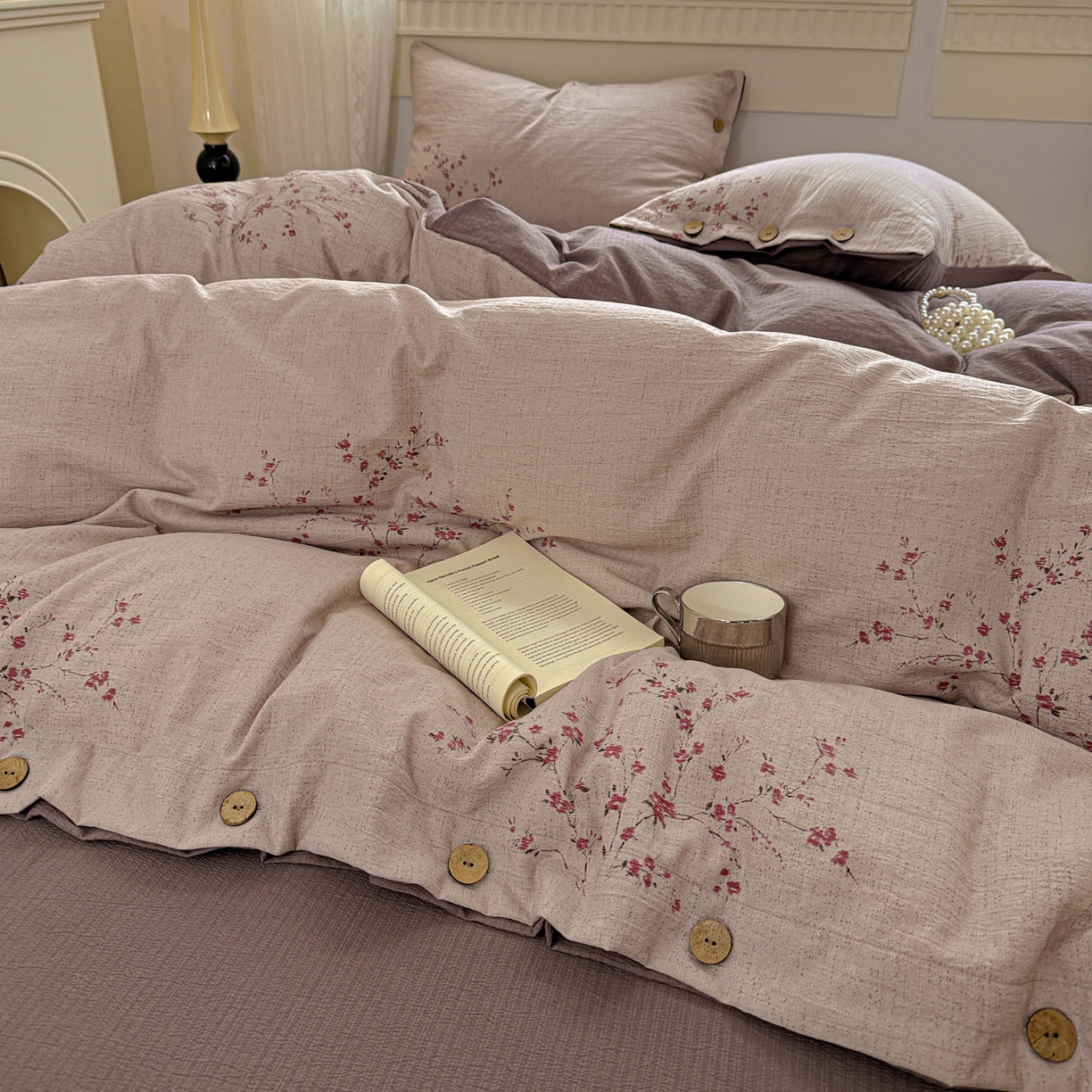 91家纺网 家纺一手货源 找家纺 水墨江南 2025新款原麻复古印花纽扣款四件套 繁花