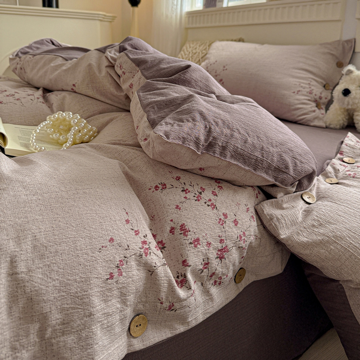 91家纺网 家纺一手货源 找家纺 水墨江南 2025新款原麻复古印花纽扣款四件套 繁花