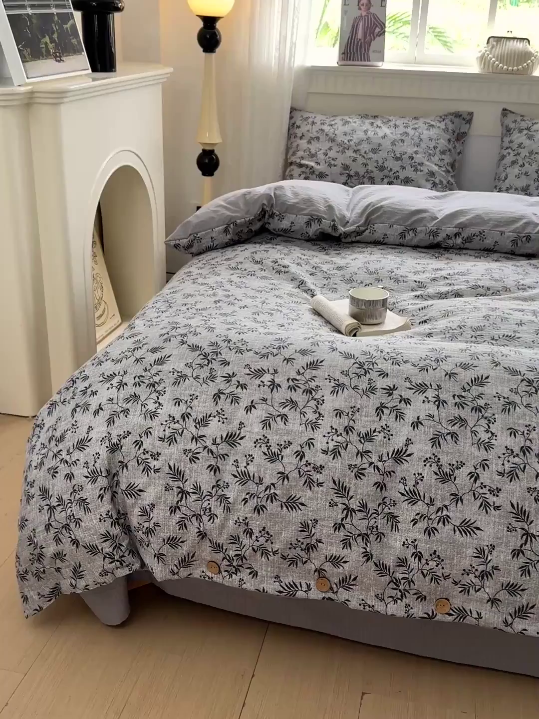 91家纺网 家纺一手货源 找家纺 水墨江南 2025新款原麻复古印花纽扣款四件套 竹韵