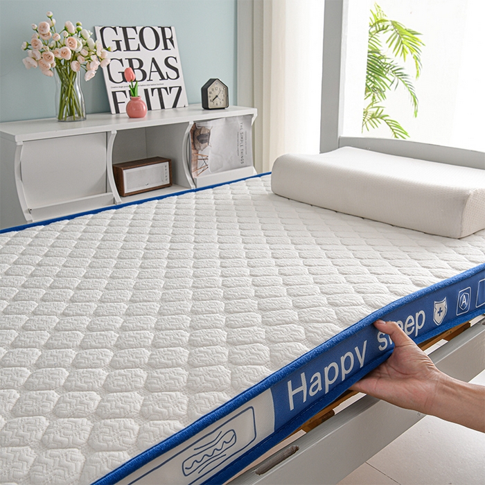 91家纺网 家纺一手货源 找家纺 赫本家纺 2025新款空气层抗压纤维棉立体床垫学生床垫 吉祥格蓝