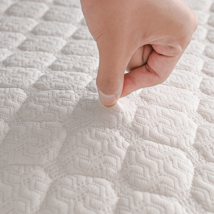 91家纺网 家纺一手货源 找家纺 赫本家纺 2025新款空气层抗压纤维棉立体床垫学生床垫 吉祥格紫