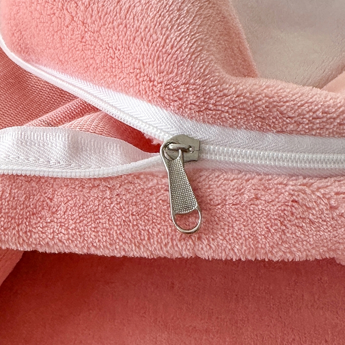 91家纺网 家纺一手货源 找家纺 莱凯家纺 2025新款牛奶绒双拼绣花四件套-山茶 山茶（白+粉）