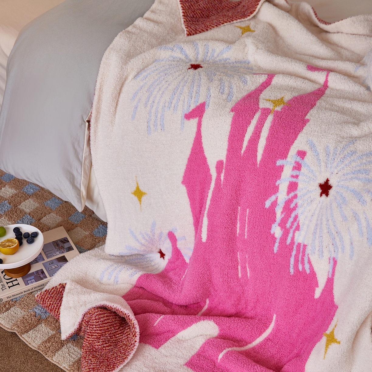 91家纺网 家纺一手货源 找家纺 （总）安莱生活 2025新款设计师款半边绒多功能盖毯