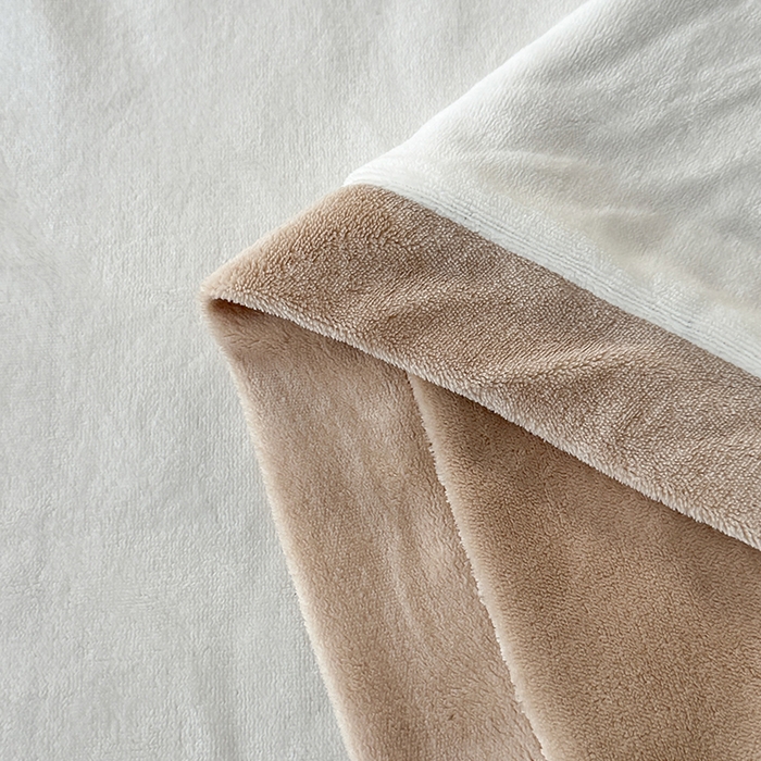 91家纺网 家纺一手货源 找家纺 莱凯家纺 2025新款牛奶绒双拼绣花四件套-山茶 山茶（白+咖）