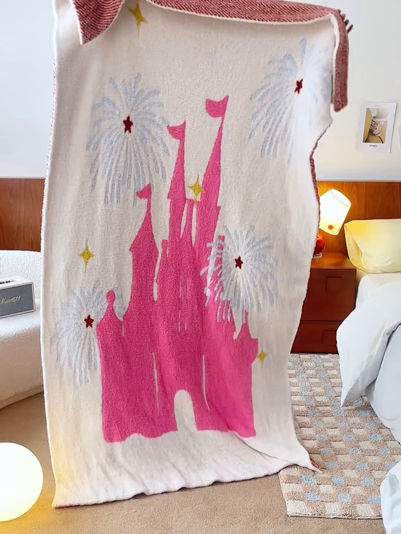 91家纺网 家纺一手货源 找家纺 安莱生活 2025新款设计师款半边绒多功能盖毯 城堡