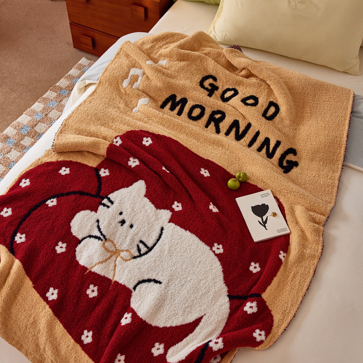 91家纺网 家纺一手货源 找家纺 安莱生活 2025新款设计师款半边绒多功能盖毯 沙发猫