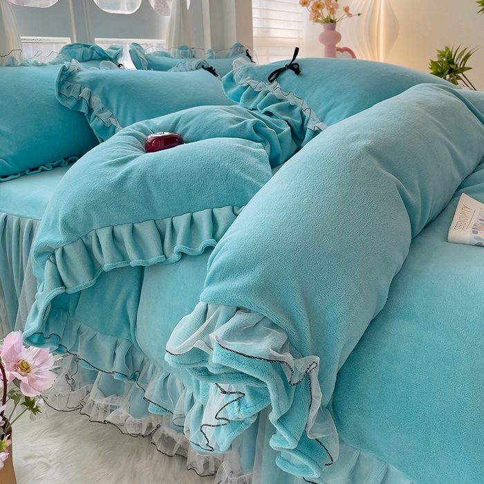 91家纺网 家纺一手货源 找家纺 言熙居家纺 2025新款仙气网纱蕾丝花边蝴蝶结牛奶绒四件套 仙女蓝