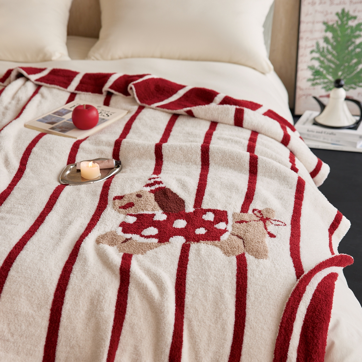 91家纺网 家纺一手货源 找家纺 安莱生活 2025新款设计师款半边绒多功能盖毯 条纹狗狗