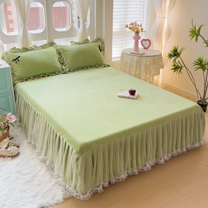 91家纺网 家纺一手货源 找家纺 言熙居家纺 2025新款仙气网纱蕾丝花边蝴蝶结牛奶绒四件套 仙女绿