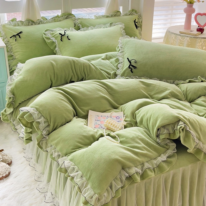 91家纺网 家纺一手货源 找家纺 言熙居家纺 2025新款仙气网纱蕾丝花边蝴蝶结牛奶绒四件套 仙女绿