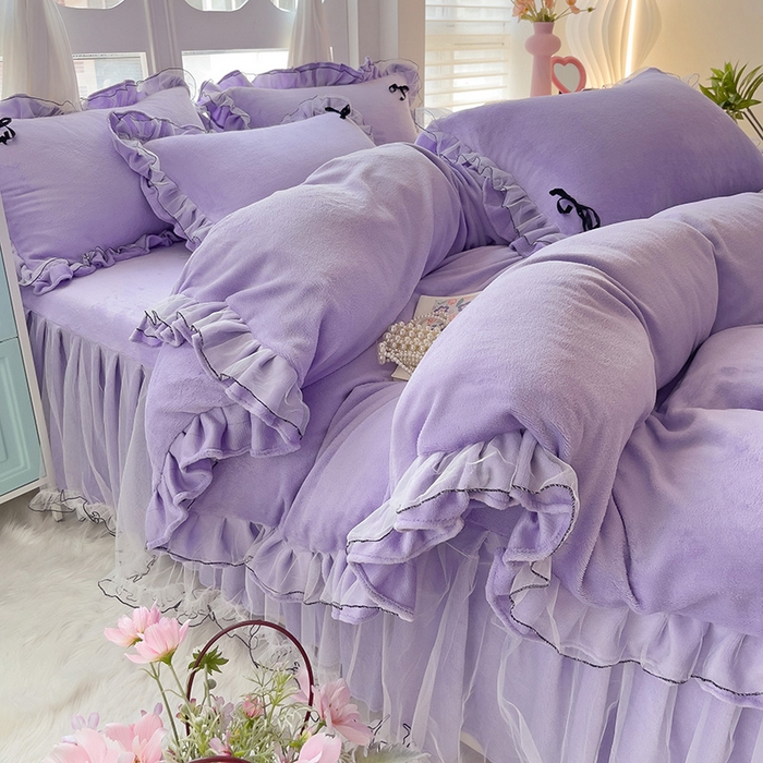 91家纺网 家纺一手货源 找家纺 言熙居家纺 2025新款仙气网纱蕾丝花边蝴蝶结牛奶绒四件套 仙女紫