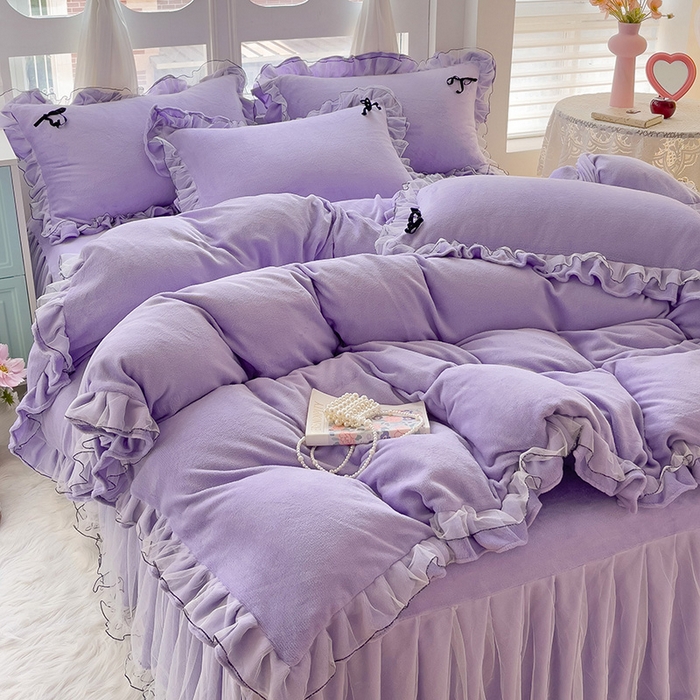 91家纺网 家纺一手货源 找家纺 言熙居家纺 2025新款仙气网纱蕾丝花边蝴蝶结牛奶绒四件套 仙女紫